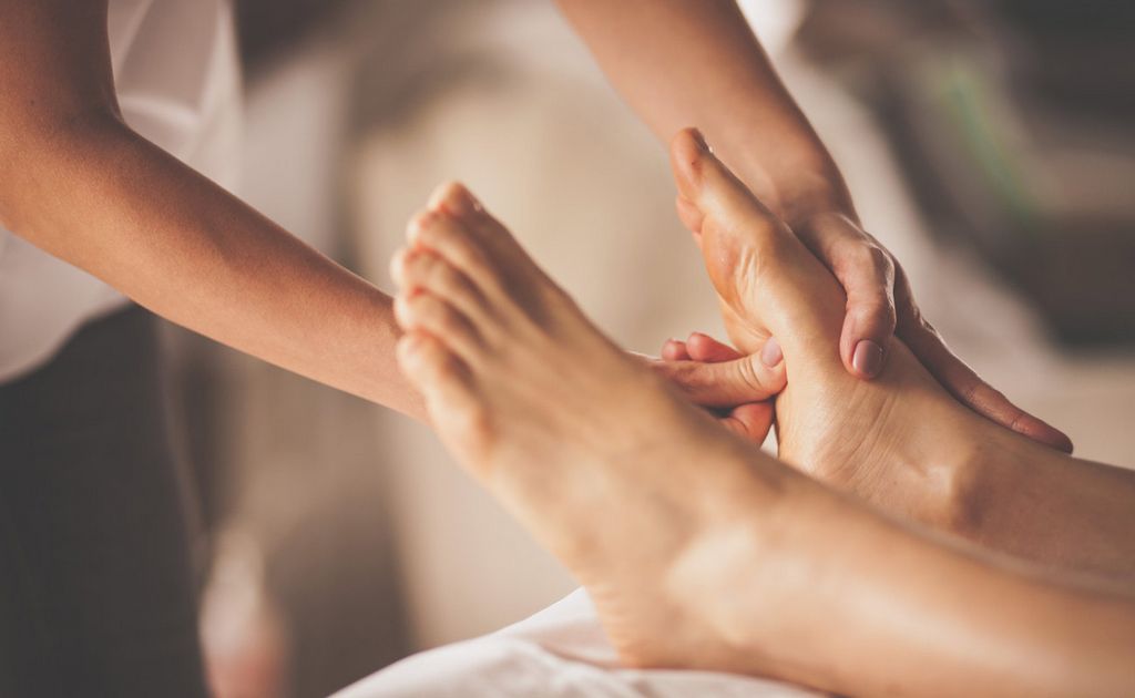 Health Conveniences of a Foot Massage therapy